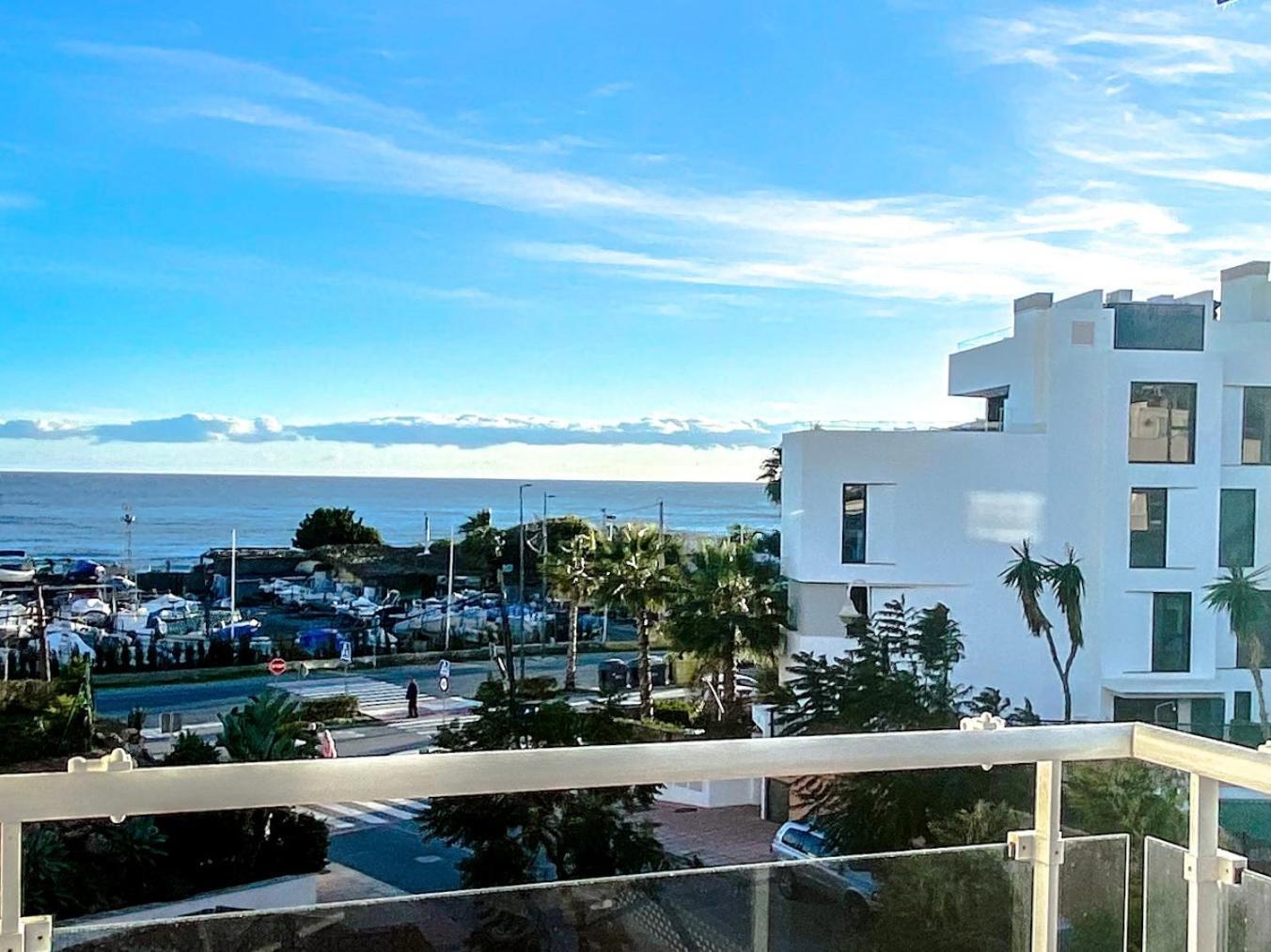 Escapada Familiar En Torrox Costa A 100M De La Playa, Vistas Al Mar Y Parking Gratis Apartman Kültér fotó